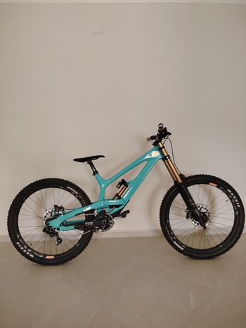 Used YT YT Custom SRAM X01 DH 2024 MTB
