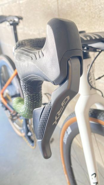 Used Canyon Inflite CF SLX 9 Team 2023 2023 Road & Gravel — image 11 of 17