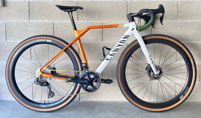 Used Canyon Inflite CF SLX 9 Team 2023 2023 Road & Gravel — image 1 of 17