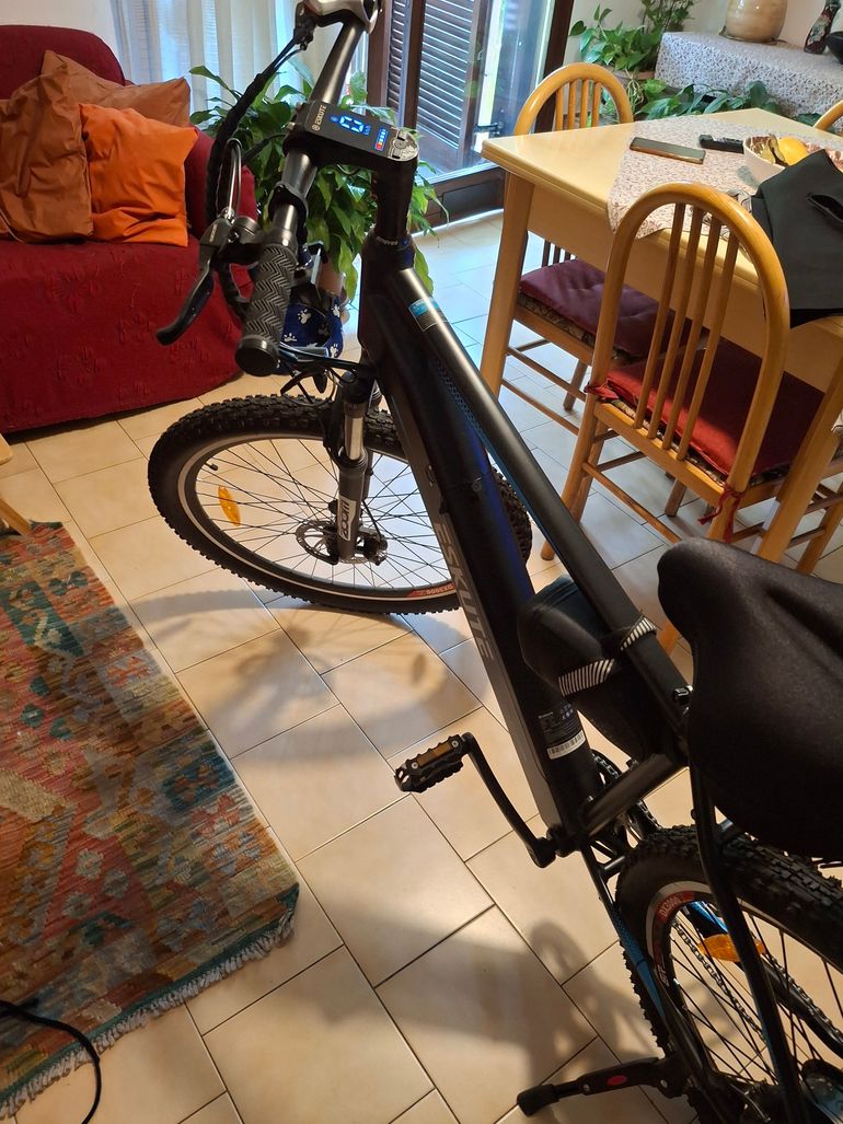 Used Eskute Eskute 2024 Mountainbike, Black — image 3 of 5