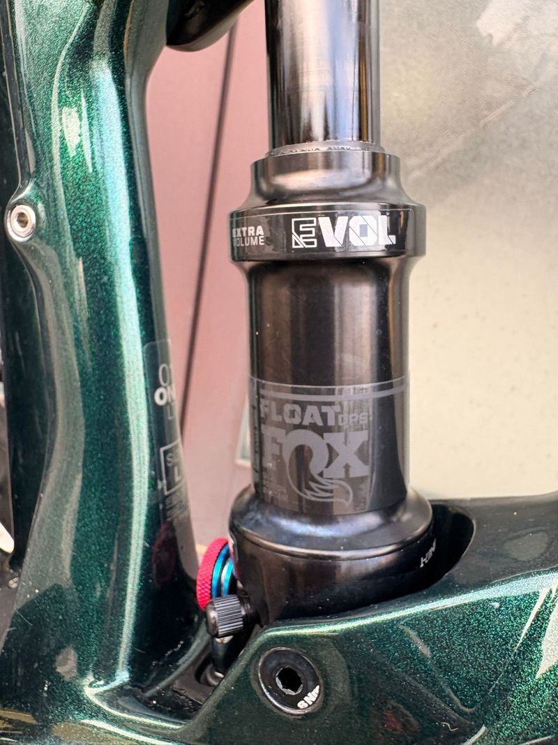 Tweedehands BMC Fourstroke 01 LT | ONE 2022 2022 Mountainbike — afbeelding 7 van 15