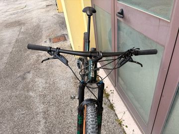 Tweedehands BMC Fourstroke 01 LT | ONE 2022 2022 Mountainbike — afbeelding 4 van 15