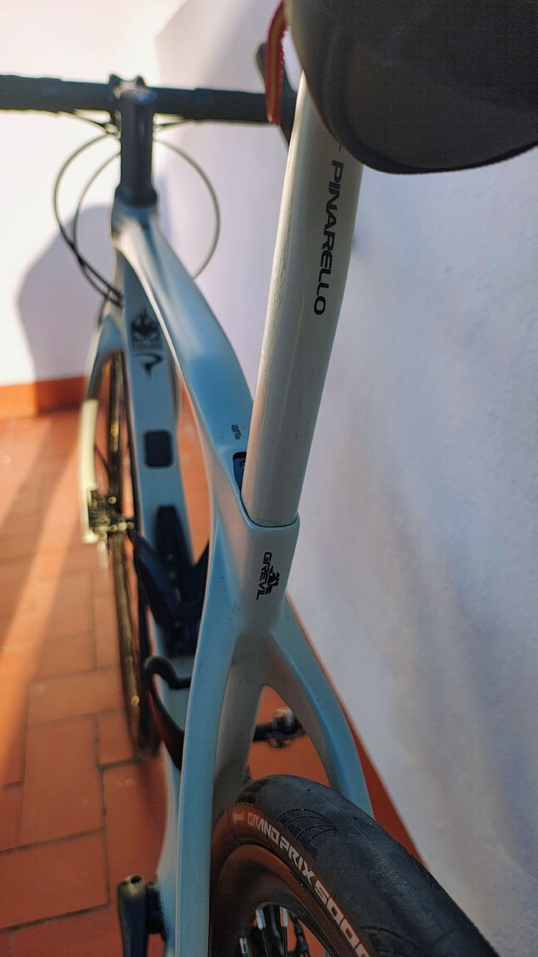 Used Pinarello GREVIL F5 - SHIMANO GRX 610 2024 2024 Road & Gravel, Light Gray — image 8 of 9