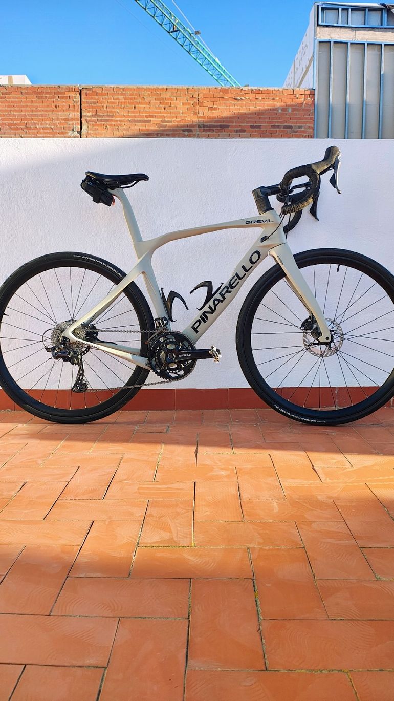 Used Pinarello GREVIL F5 - SHIMANO GRX 610 2024 2024 Road & Gravel, Light Gray — image 1 of 9