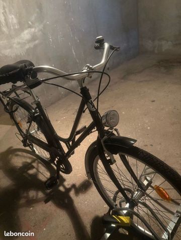 Used Arcade Custom Shimano Tourney 2025 Urban, Black — image 2 of 16