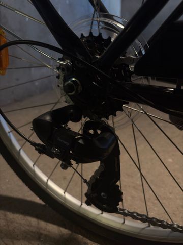 Used Arcade Custom Shimano Tourney 2025 Urban, Black — image 15 of 16