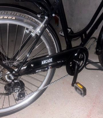 Used Arcade Custom Shimano Tourney 2025 Urban, Black — image 9 of 16