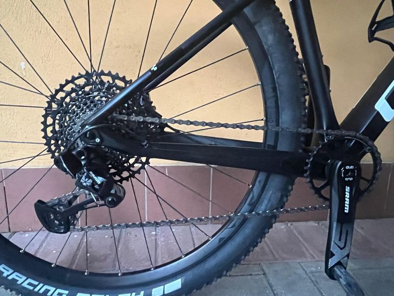 Used CUBE REACTION C:62 ONE 2024 2024 Mountainbike, Black, 29 — image 3 of 6