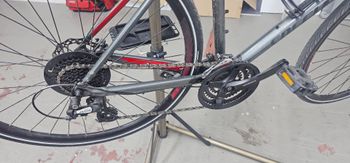 Used Specialized Sirrus Disc 2017 2017 Urban, Light Gray — image 3 of 5
