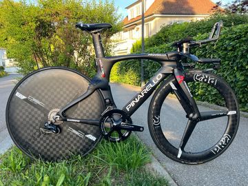 Pinarello Bolide Rim Brake Shimano Dura Ace Di2 Frameset 2020 Road & Gravel usato