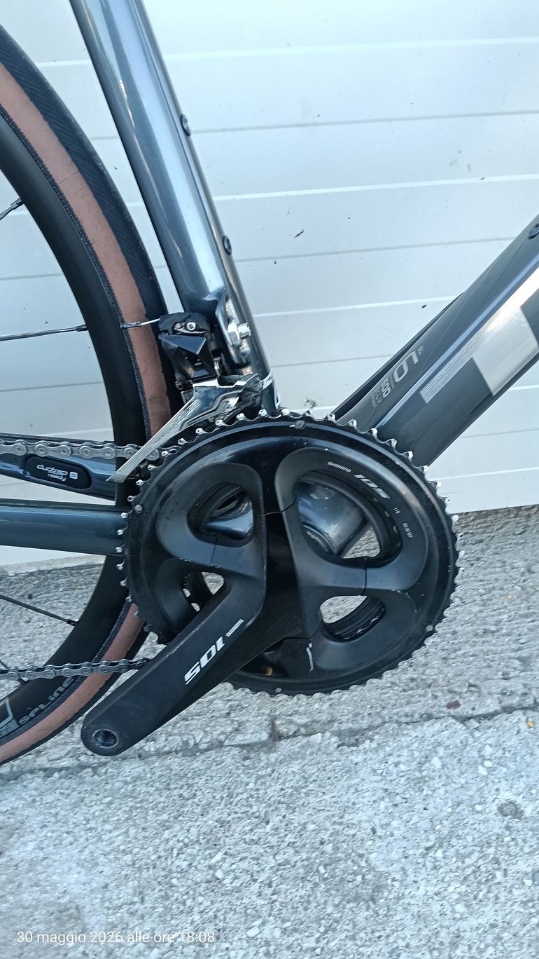Used Trek Emonda SL6 2022 Road & Gravel, Light Gray — image 3 of 13