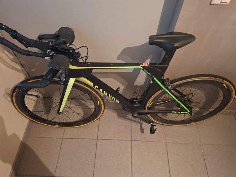 Used Canyon Speedmax CF 8.0 2019 2019 Road & Gravel, Black — image 5 of 7