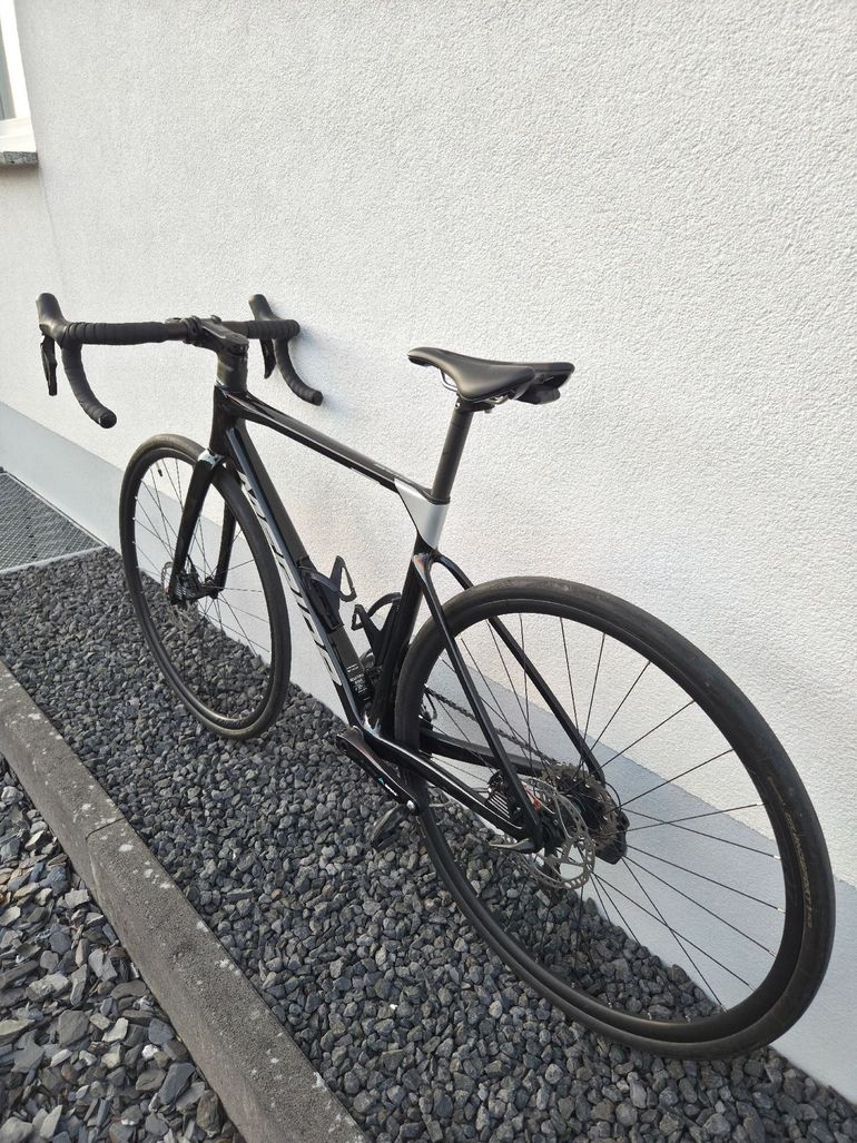 Used Merida SCULTURA 6000 Di2 2024 2024 Road & Gravel, Black — image 8 of 12
