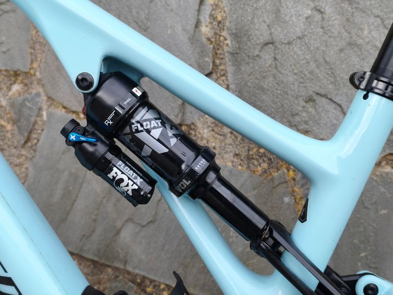 Used Specialized Stumpjumper EVO Comp 2022 2022 Mountainbike, Blue, 29 — image 7 of 8