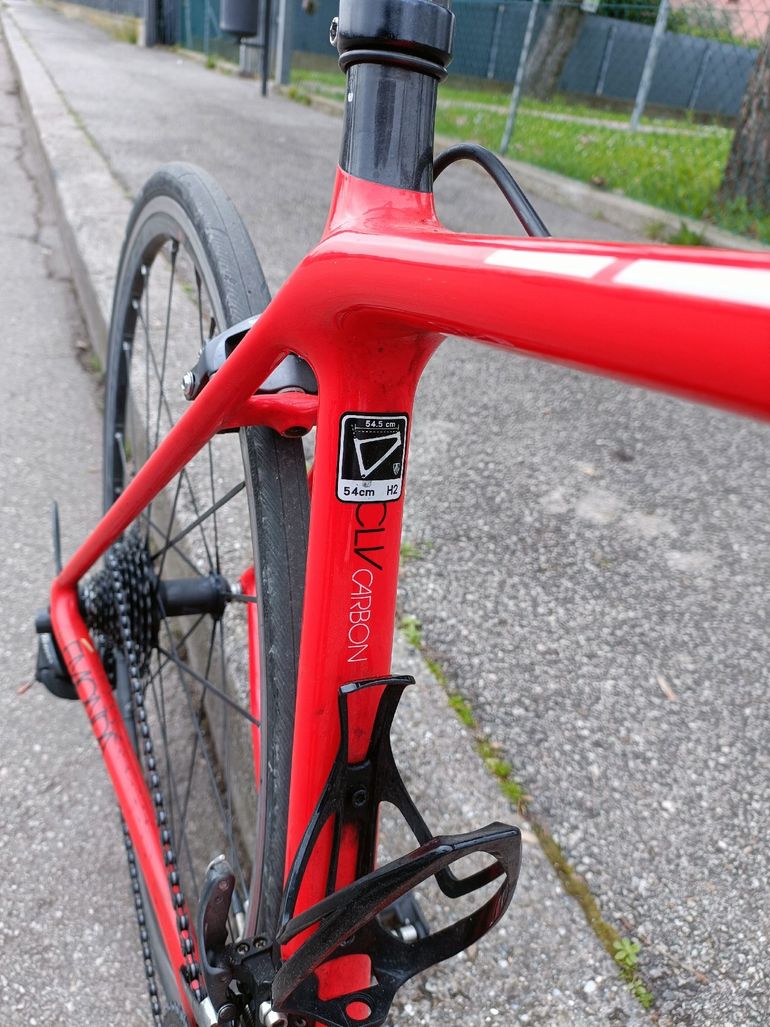 Used Trek Émonda SL 6 2018 2018 Road & Gravel, Rosso — image 4 of 9