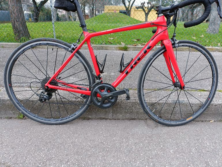 Used Trek Émonda SL 6 2018 2018 Road & Gravel, Rosso — image 2 of 9