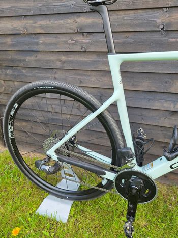 Used Cannondale SuperSix EVO SRAM Rival eTap AXS 2024 Road & Gravel, Green — image 2 of 6