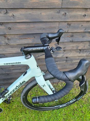 Used Cannondale SuperSix EVO SRAM Rival eTap AXS 2024 Road & Gravel, Green — image 5 of 6