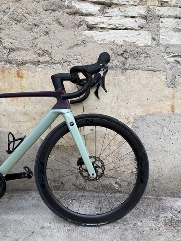 Brugt Focus IZALCO MAX 8.8 2024 2024 Road & Gravel — billede 5 af 8