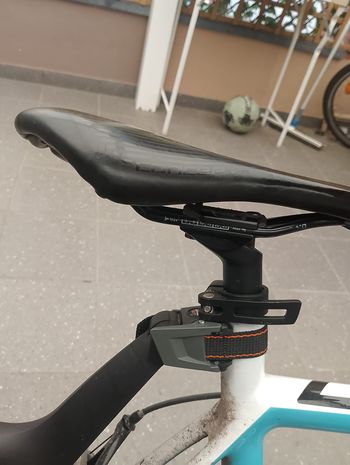 Used Focus Focus Cayo Carbon AG2R - XL 2017 2017 Road & Gravel — image 9 of 14