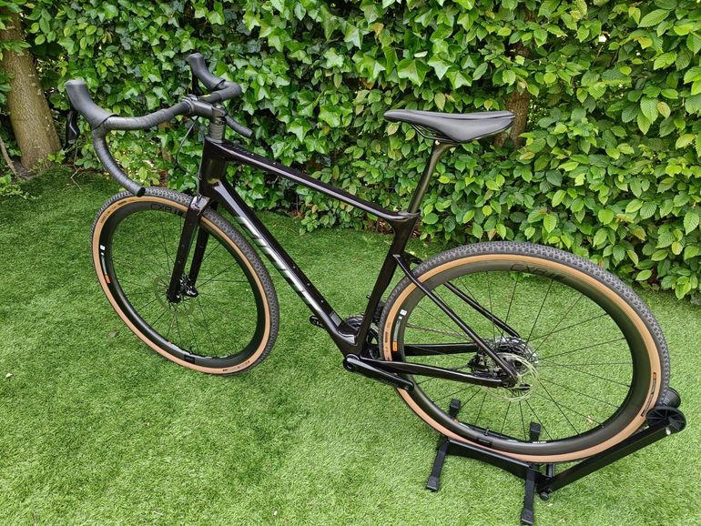 Used Giant Revolt, Advanced Pro 1 2023 2023 Road & Gravel, Black — image 17 of 17