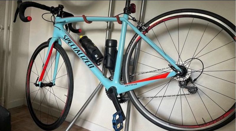 Used Specialized Amira SL4 Comp 2016 2016 Road & Gravel, Blue — image 3 of 3