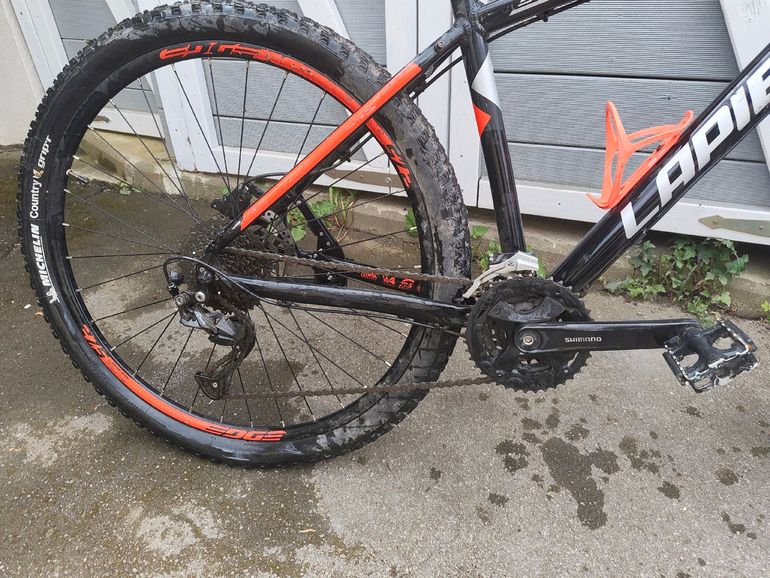 Used Lapierre Edge Shimano Altus 2018 Mountainbike, Black — image 3 of 3