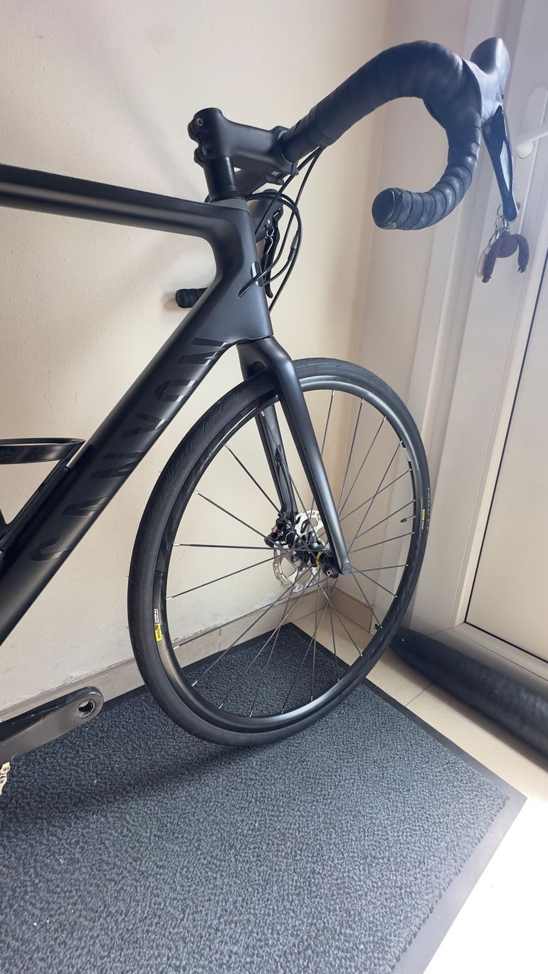 Used Canyon Endurace WMN CF SL Disc 7.0 2019 2019 Road & Gravel, Black — image 3 of 6