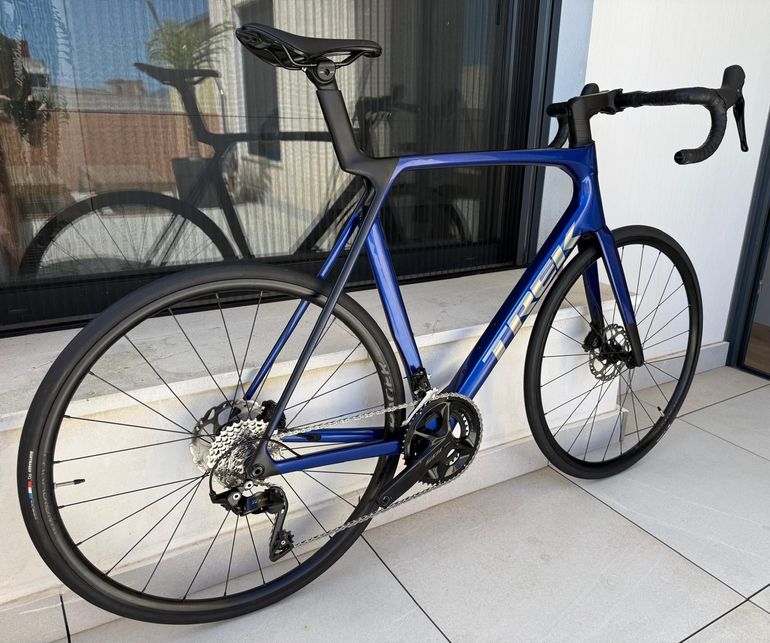 Used Trek Madone SL 5 Gen 8 2025 2025 Road & Gravel, Blue — image 3 of 3
