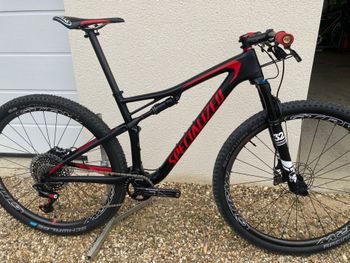 Used Specialized Men's Epic Comp Carbon 2018 2018 MTB