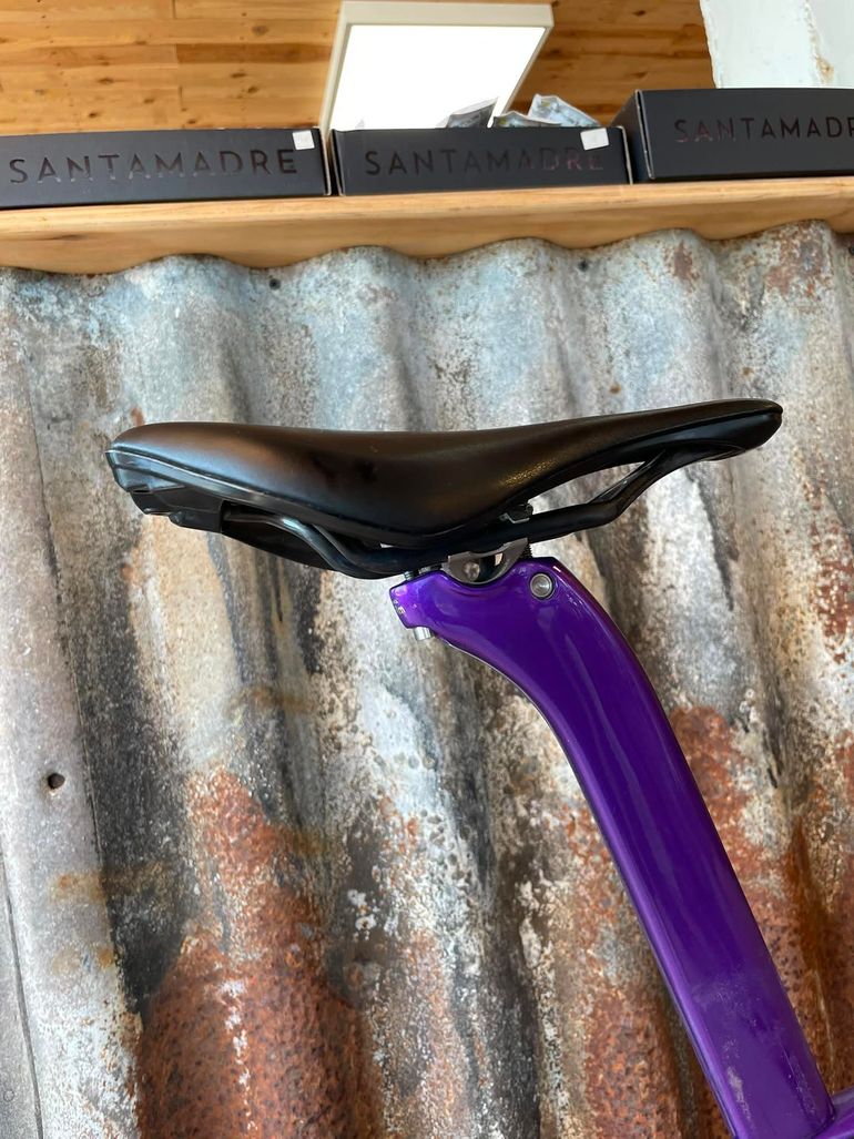 Used Pinarello DOGMA F DURA ACE Di2 Disc 2023 2023 Road & Gravel — image 7 of 12
