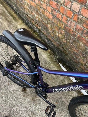 Used Cannondale Trail Microshift 2023 Mountainbike, Purple — image 7 of 8
