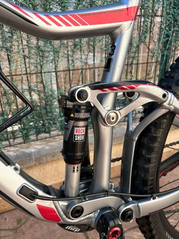 Used giant glory Giant glory Custom Shimano Deore 2018 Mountainbike, Hellgrau — image 3 of 7