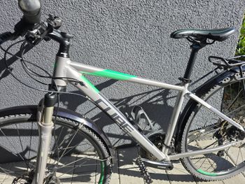 Used CUBE CROSS Pro 2017 2017 Road & Gravel, Light Gray — image 2 of 19
