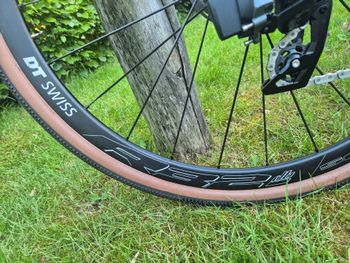 Used 3T Exploro SRAM Rival eTap AXS 2022 Road & Gravel, Green — image 7 of 11