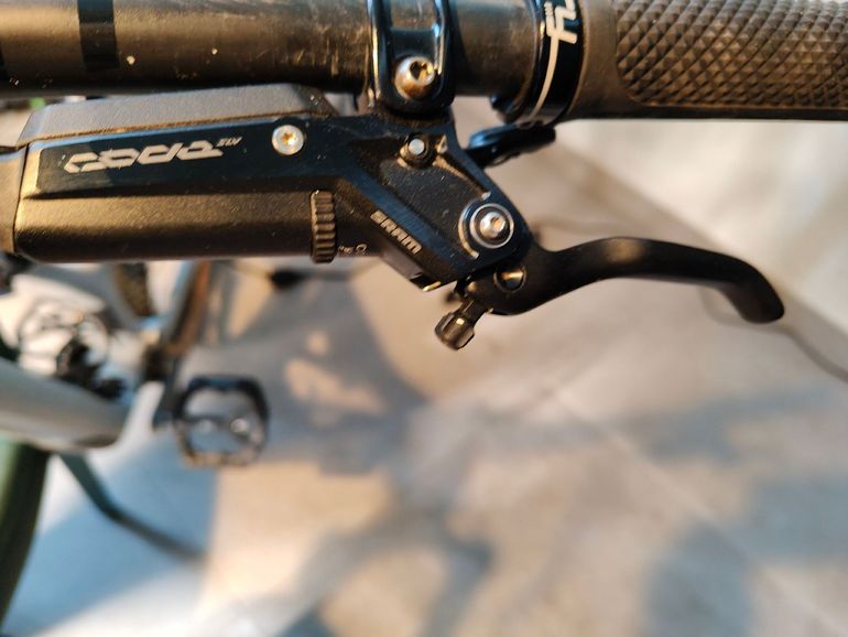 Used Specialized Stumpjumper LTD 2023 2023 Mountainbike, Hellgrau, 29 — image 7 of 25