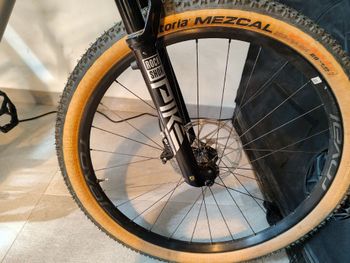 Used Specialized Stumpjumper LTD 2023 2023 Mountainbike, Hellgrau, 29 — image 14 of 25