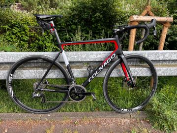 Colnago V3 Rival Axs Disc Bike 2022 2022 Road & Gravel usato