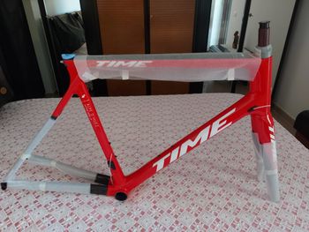 Used Time Alped'Huez01 Disc 2022 Road & Gravel, Red — image 3 of 5