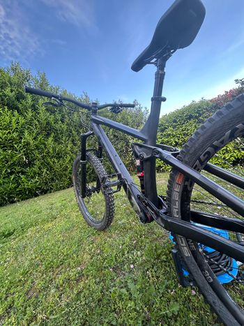 Used Trek Remedy 8 27.5 2018 2018 Mountainbike, Black, 27.5 — image 4 of 7