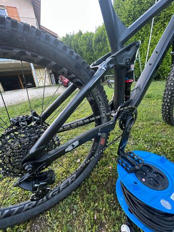 Used Trek Remedy 8 27.5 2018 2018 Mountainbike, Black, 27.5 — image 3 of 7