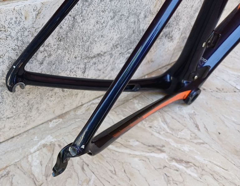 Used Trek Émonda SL Frameset 2017 Frameset 2017 Road & Gravel, Blue — image 9 of 26