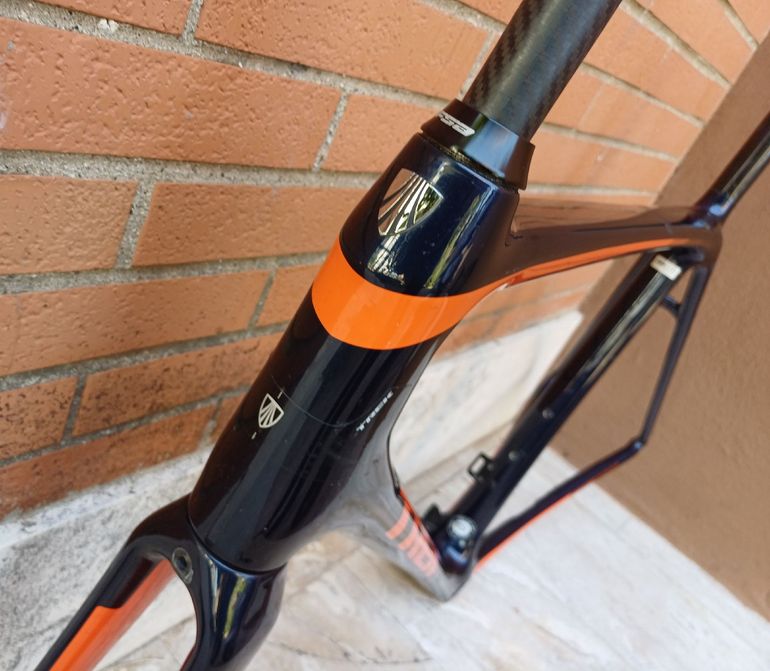 Used Trek Émonda SL Frameset 2017 Frameset 2017 Road & Gravel, Blue — image 23 of 26