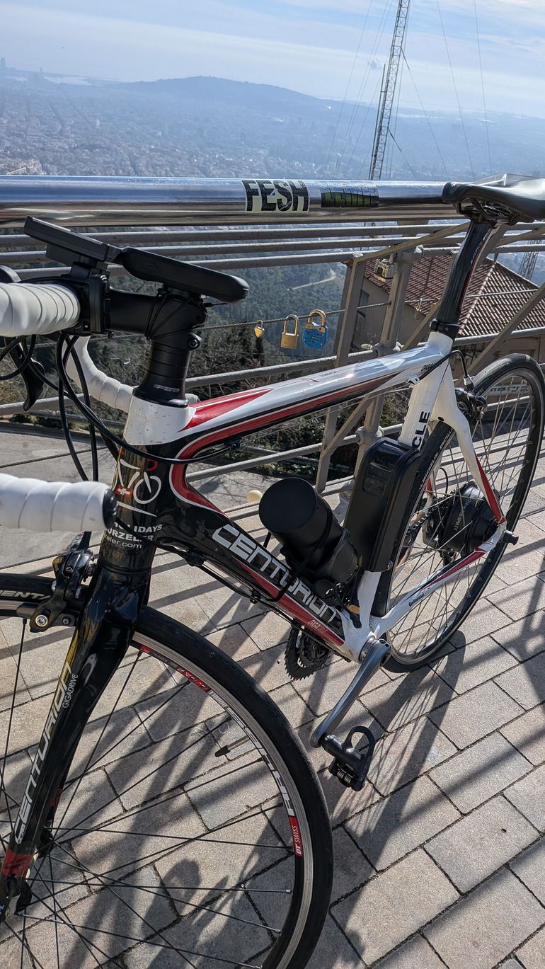 Used Centurion Gigadrive 2012 Road & Gravel, White — image 1 of 5