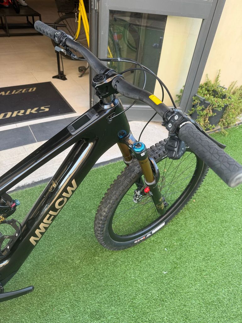 Used Amflow PR Carbon 2026 2026 Mountainbike, Black, 27.5 — image 4 of 15