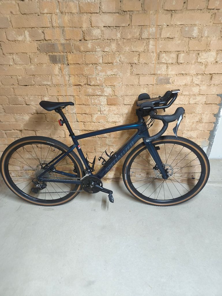 Used Specialized Diverge Comp Carbon 2024 2024 Road & Gravel, Blue — image 7 of 10