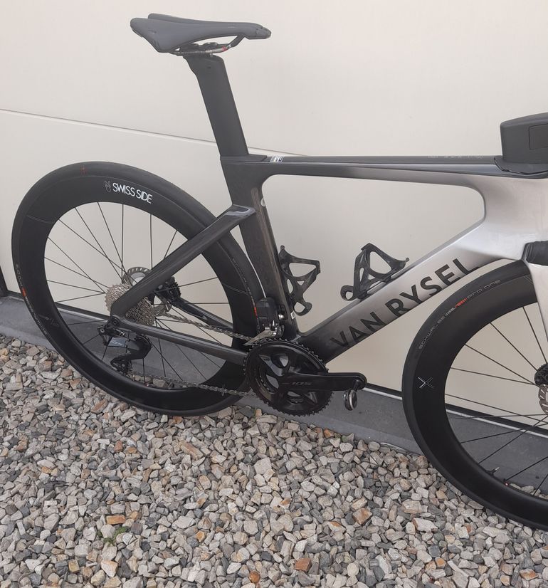 Used Van rysel Race Rennrad Shimano 105 Di2 2025 Road & Gravel, Light Gray — image 2 of 7