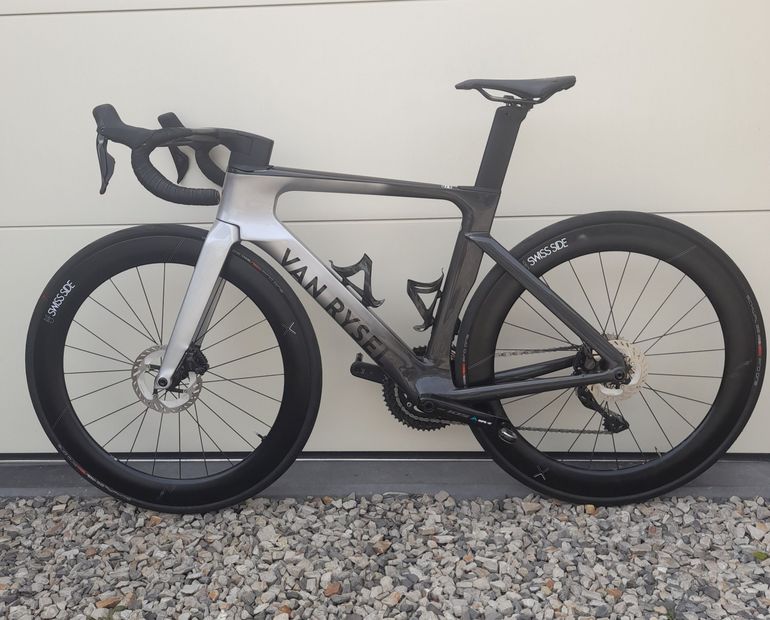 Used Van rysel Race Rennrad Shimano 105 Di2 2025 Road & Gravel, Light Gray — image 1 of 7