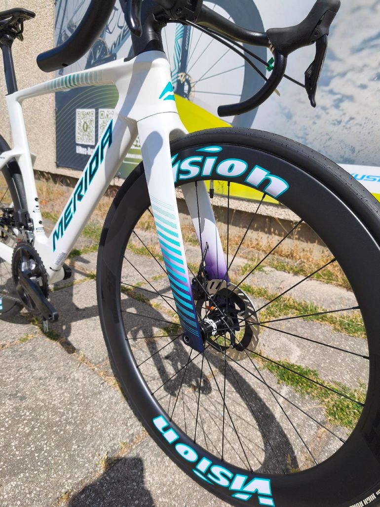 Used Merida REACTO 5000 2027 2027 Road & Gravel, White — image 5 of 7