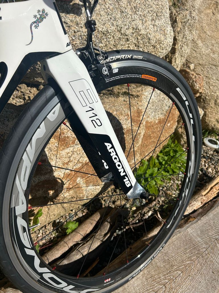 Used Argon 18 Argon 18 Custom Campagnolo Record 2012 Road & Gravel, White — image 7 of 7